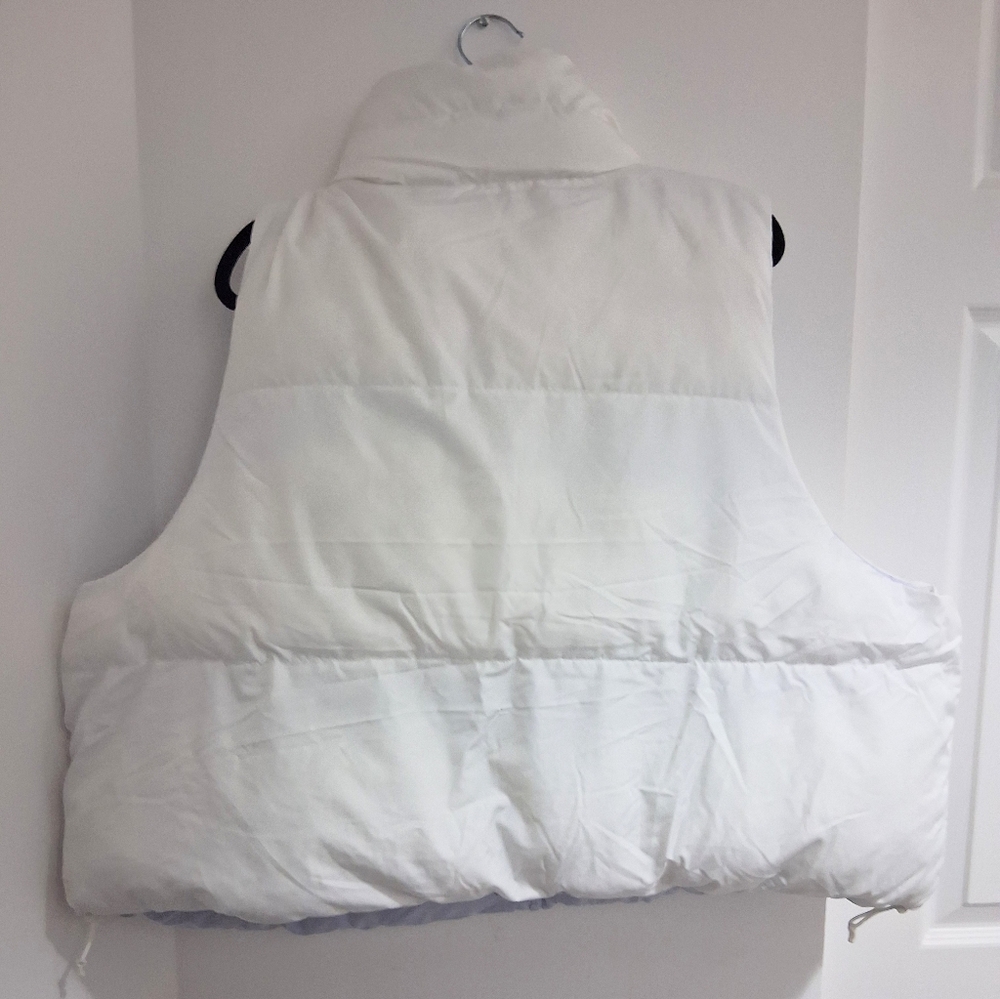 PLUS SIZE REVERSIBLE PUFFER VEST SIZE 2XL - Picture 3 of 8